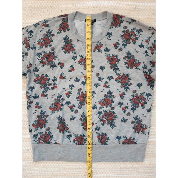 I Heart Ronson Grey Floral Crewneck Sweatshirt in Size M - Picture 6 of 9